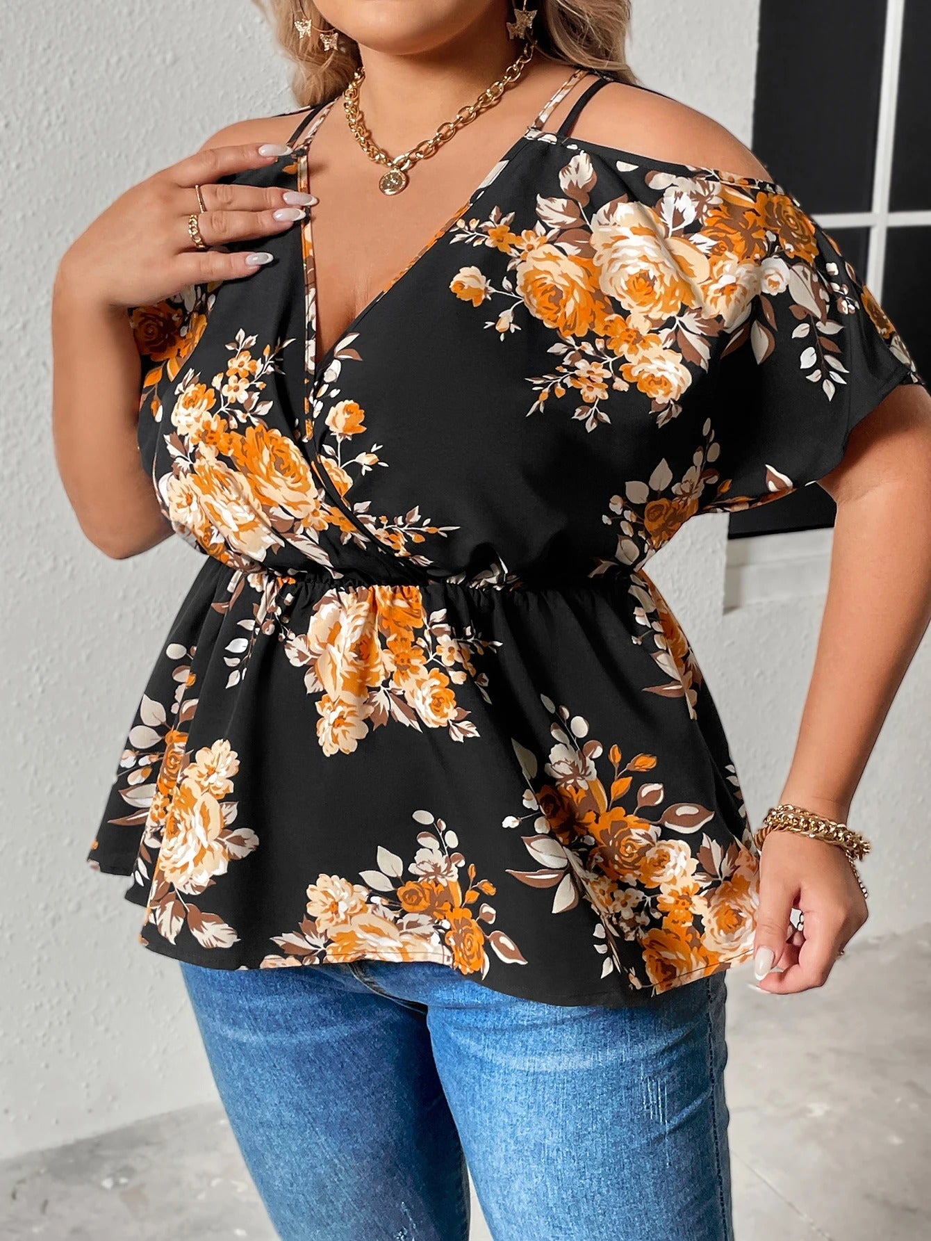 Marah | Flowerprint V-neck