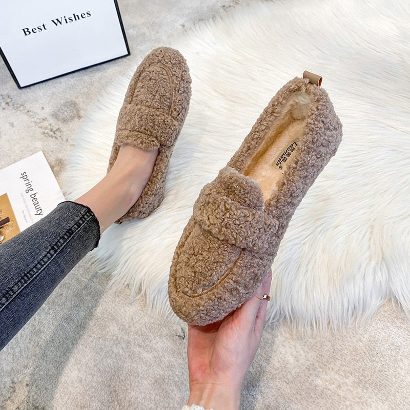 Lola™ | Plush Slippers Shoes