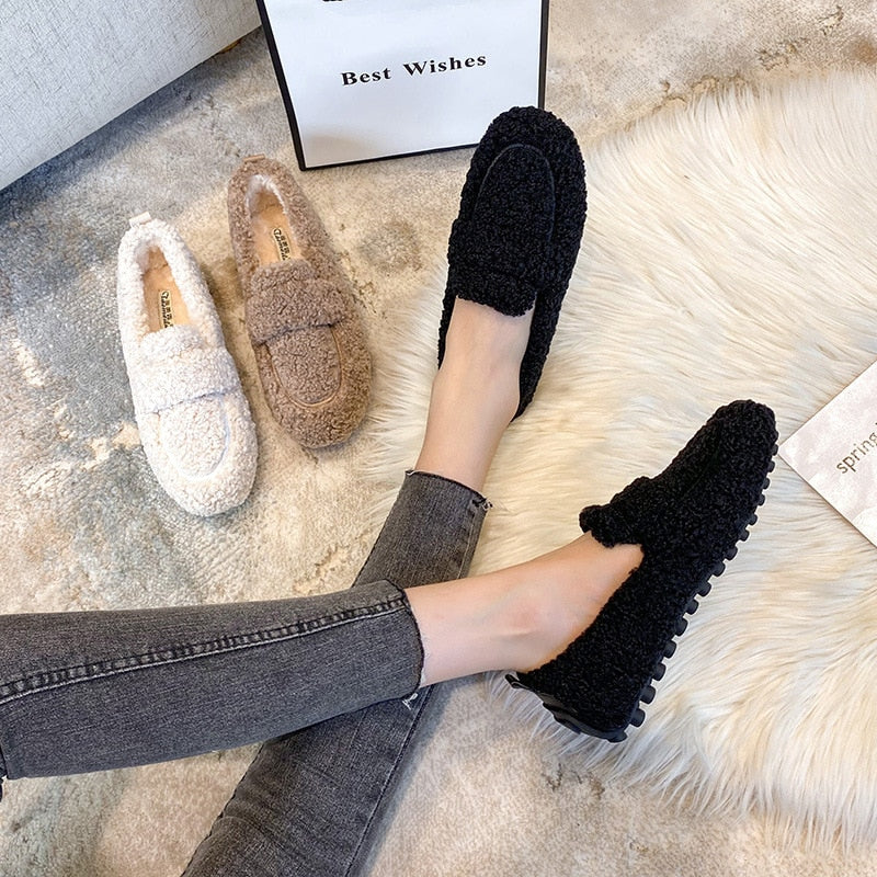 Lola™ | Plush Slippers Shoes