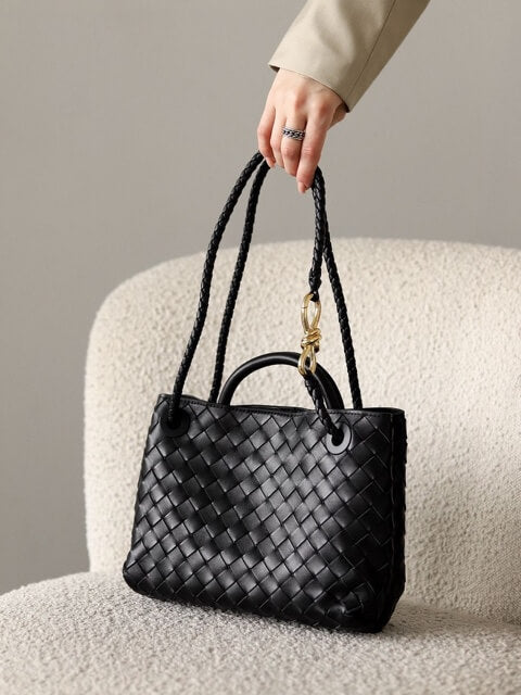 Qnuin™ | Elegant Woven Everyday Bag