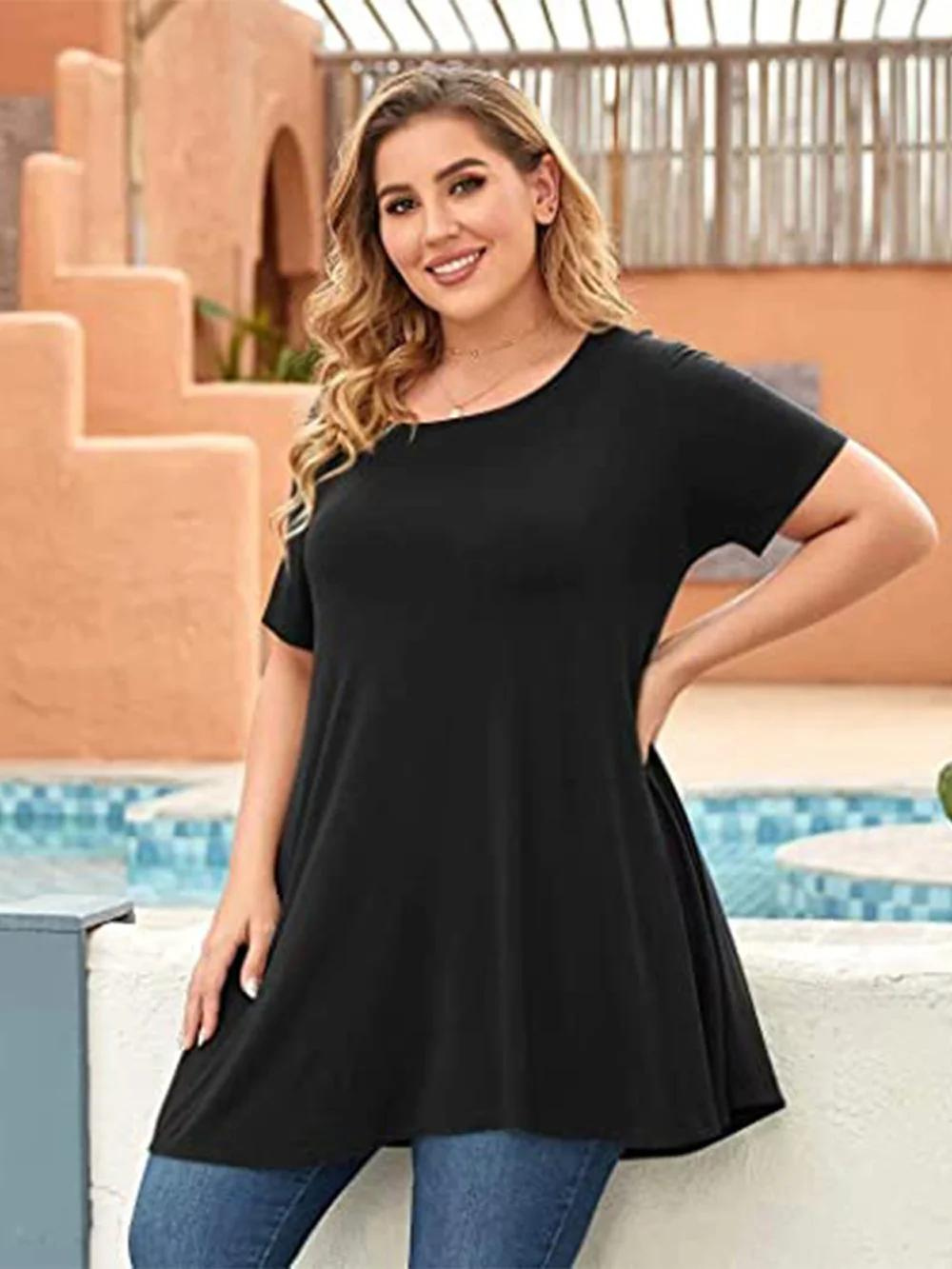 Amanda | Plus-Size Flowy Tunic Top